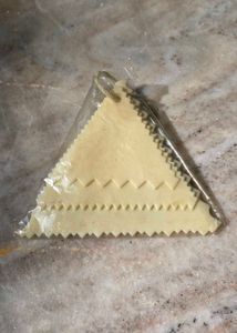 3 Pcs Triangle Scrapper Set cake making supplies