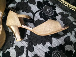 Golden HEELS