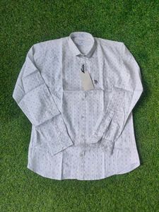 US Polo White Fromal Shirt With Dotted Design