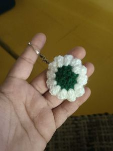 Daisy Crochet Keychain
