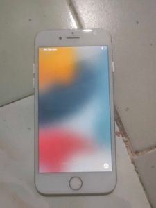 iPhone 7 - Good Condition