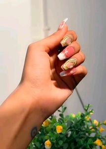 Customised Press-on Nails
