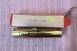 LAKME Priming Matte Lipstick