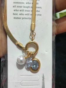 Chain With 3 Pendant
