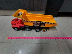 Big Size Dump Truck