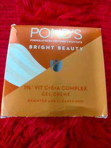 pond&#39;s bright beauty skincare kit