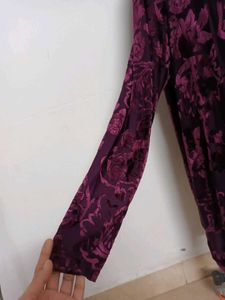 burnout velvet shrug...size mentioned XL...