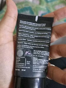 Iba Waterproof Liquid Foundation