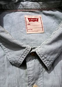 Levi&#39;s Striped Button-Down Shirt