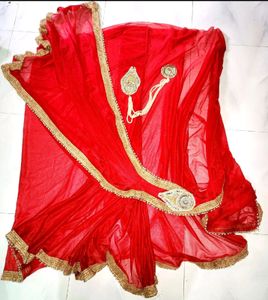 Beautiful Red Saree With Blouse