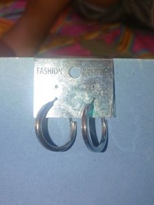 Pretty Earrings Silver And Golden One Pair 100