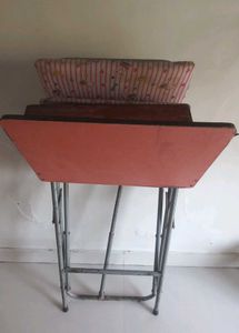 Children&#39;s Desk and Chair Set