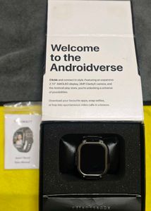 Fire-Boltt Clickk Smartwatch – 4 GB/64 GB