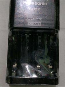 Panasonic BQ-CC17 Cell Battery Charger