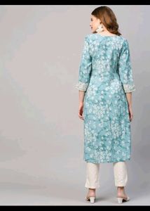 Floral Design Neck &amp; Sleeve Embroidery Work Kurti