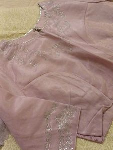 Mauve Saree With Blouse