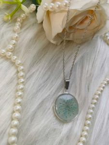 Resin Pendants/ Locket 💚