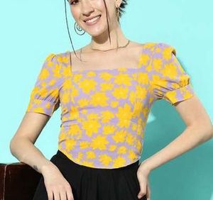 Floral print puff sleeved top