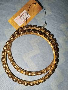 Gold Tone Bangle Set