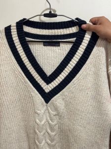 M&amp;S Pullover With Blue Borders