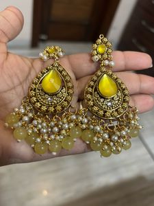 Earings With Tikka