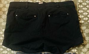 Black Stretchable Shorts