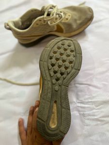 Nike Zoom Strike - UK 5