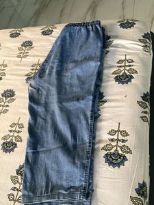 Levi’s copy jeans trending mom fit