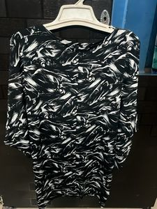 🤍🖤Stylish Black &amp; White Top Style Dress🖤🤍