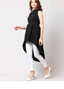 Chic Sleeveless High-Low Top