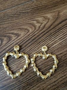 Beautiful Heart Earrings.