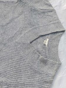 H&amp;m v-neck knit sweater