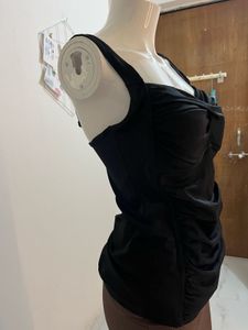 Black Padded Top 🖤No bra needed ✨