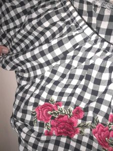 Beautiful MAX Checked Off Shoulder Onepiece