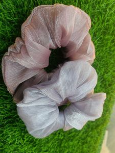 Premium High Quality Srucnchies..