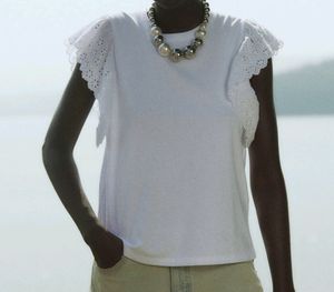 RUFFLED TOP