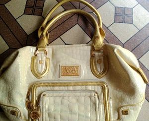 Hand bag