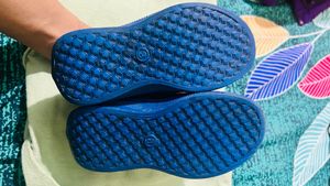 Marvel Slip-On Shoes Size 8