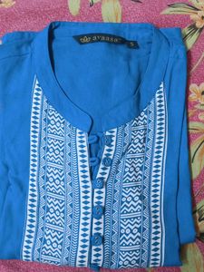 Avaasa Kurta