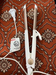Vega Hair Straightener