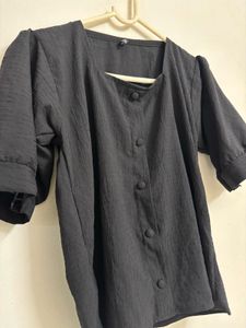 Polka Dot Tie-Front Top &amp; Black To