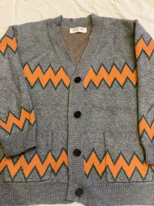 Korean Stylish Zigzag Knit Cardigan
