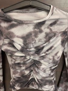 Tie-dye Long Sleeve Top