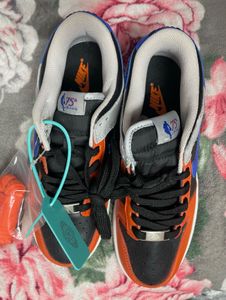 Nike Dunk Low EMB 75th Anniversary Knicks