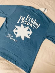 ZARA- Friday T-shirt 👕