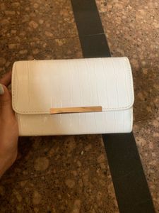 White Shoulder Bag