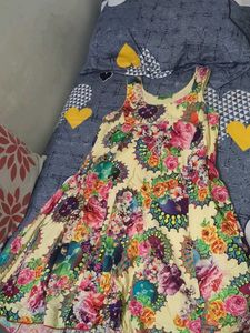 Floral printed midi dress