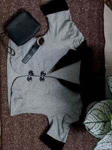 Gray & Black Button-Up Top