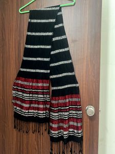 Women’s Striped Scarf with Tassels