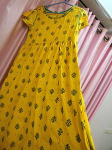 Yellow kurti 💛